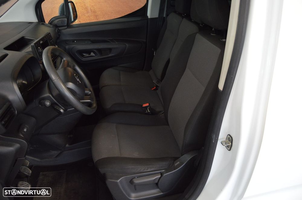 Citroën Berlingo Outro - 20