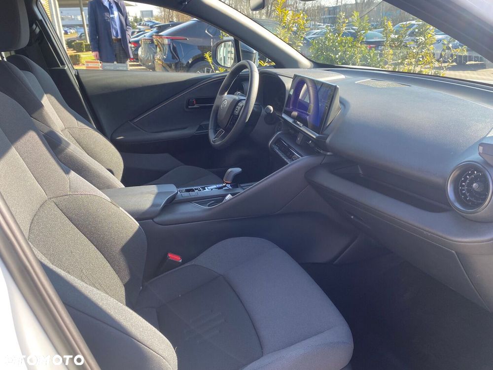 Toyota C-HR - 17