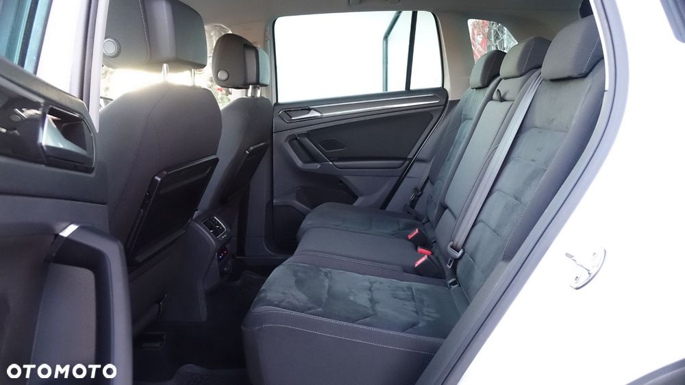 Volkswagen Tiguan - 25