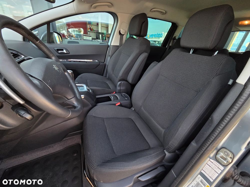 Peugeot 5008 e-HDI 115 ETG6 Stop&Start Allure - 22