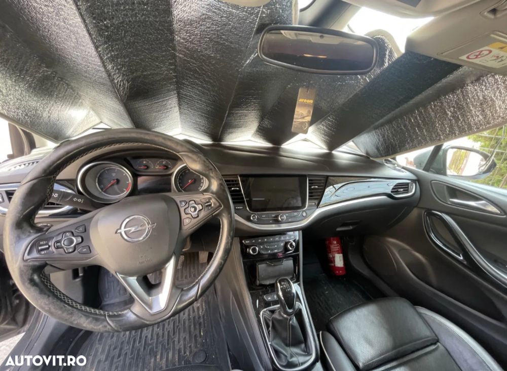 Opel Astra 1.6 CDTI ECOTEC Start/Stop Cosmo - 8
