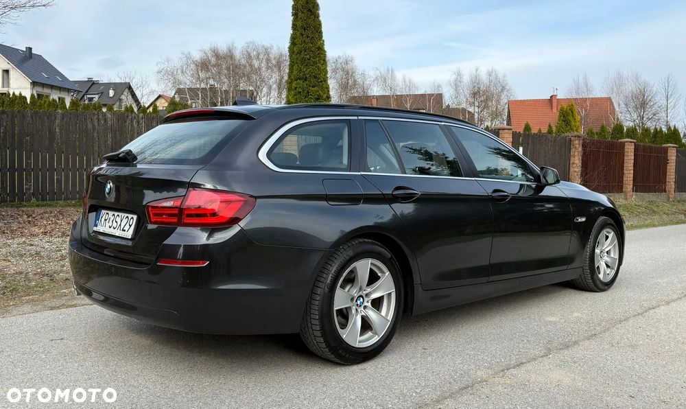 BMW Seria 5 520d Modern Line - 10