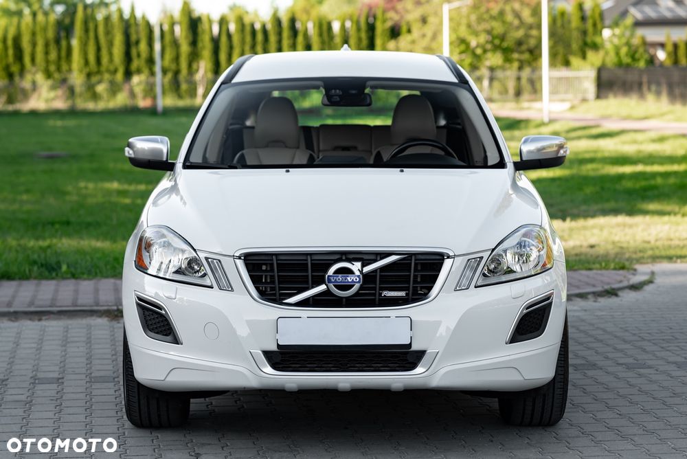 Volvo XC 60 D5 AWD Geartronic Momentum - 7