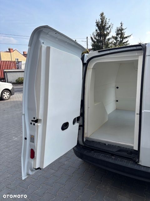 Renault KANGOO - 17