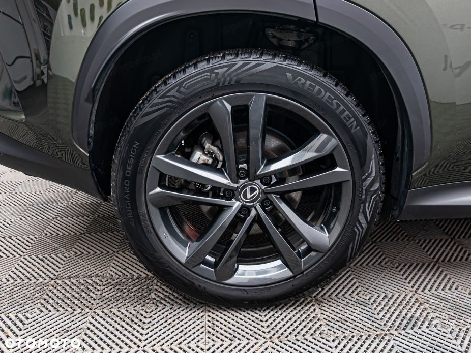 Lexus NX 350h Prestige AWD - 34