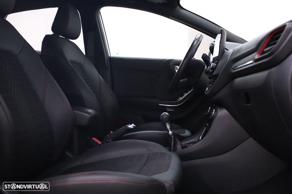 Ford Puma 1.0 EcoBoost MHEV ST-Line - 22