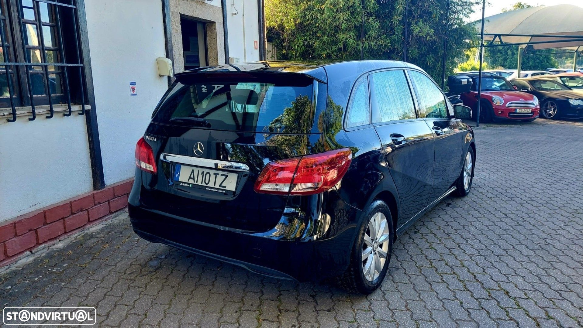 Mercedes-Benz B 180 d Urban - 3
