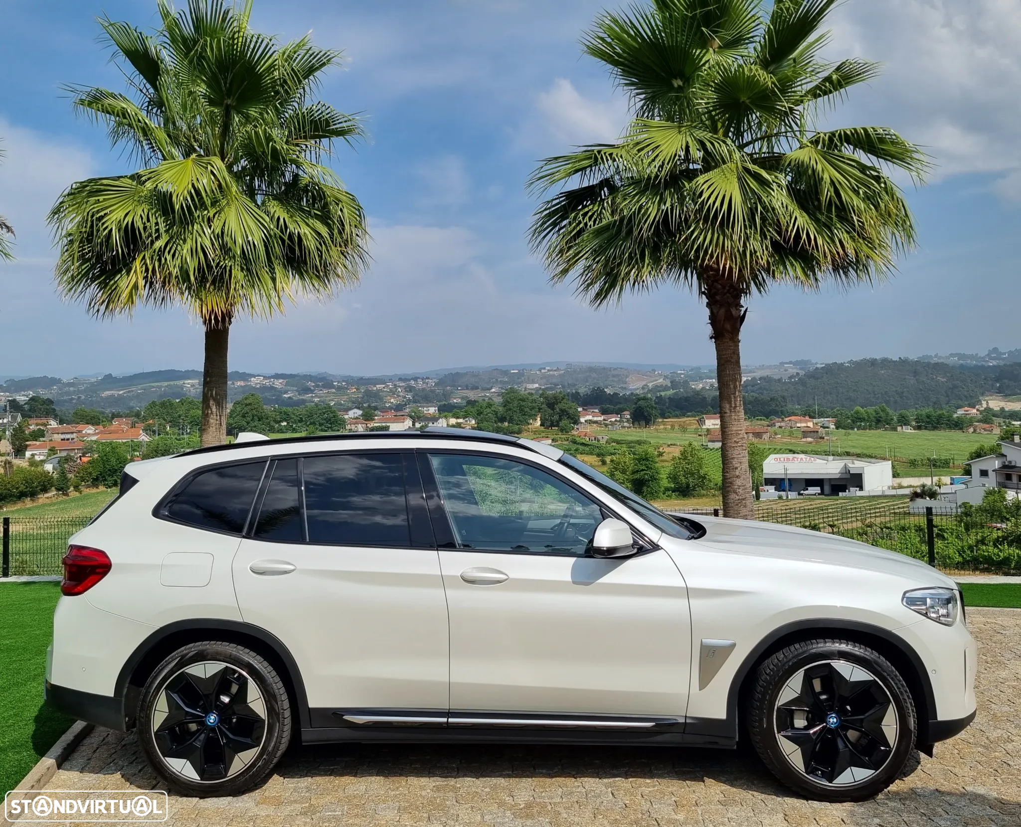 BMW iX3 Inspiring - 16
