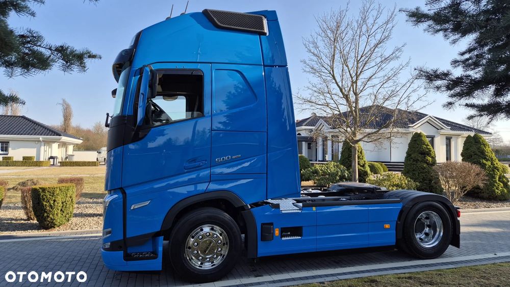 Volvo VOLVO///FH500///2024/// GLOBETROTTER///XXL///JEDYNE  180 TYS KM///FULL LED///VIRTUAL COCPIT///RADARY///KAMERY/// ALUFELGI///KLIMATYZACJA  POSTOJOWA///ZABUDOWY  MIĘDZYOSIOWE///SKÓRY/// STAN JAK NOWY - 5
