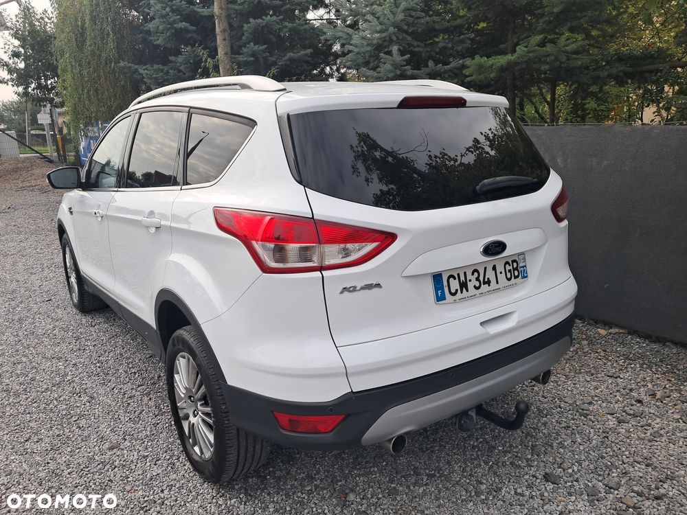 Ford Kuga 2.0 TDCi 2x4 Titanium - 6