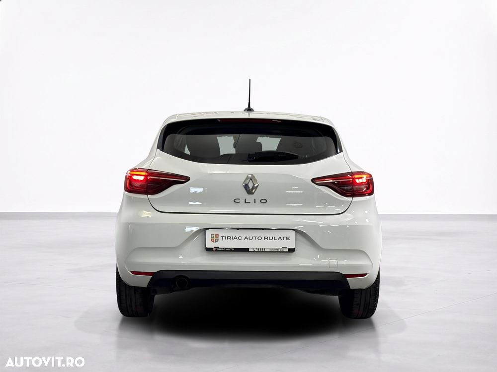 Renault Clio - 5