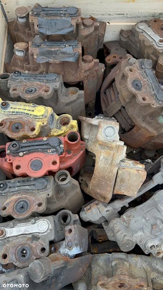 Zacisk hamulcowy SN7  12* 0* MERCEDES ACTROS  K082433 / K082434 /  A9604200501 - 1