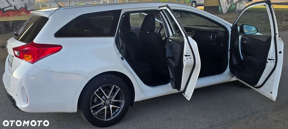 Toyota Auris 1.6 Valvematic Multidrive S Comfort - 18