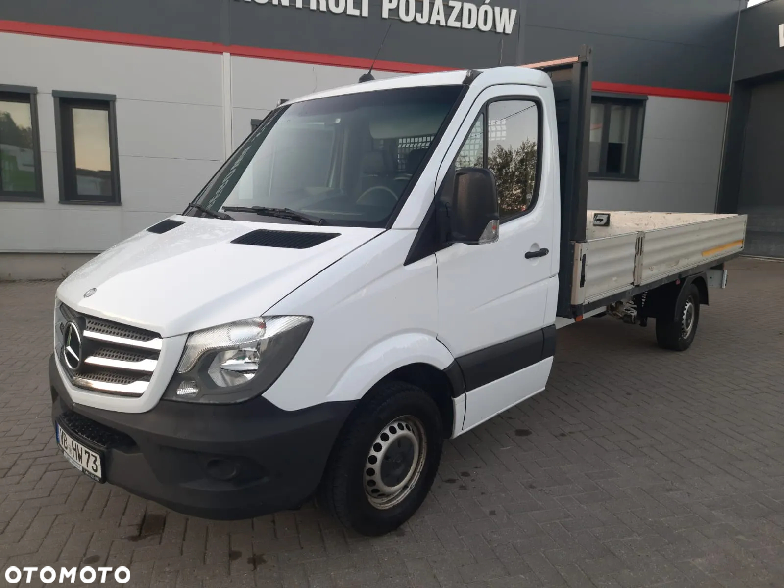 Mercedes-Benz Sprinter - 2