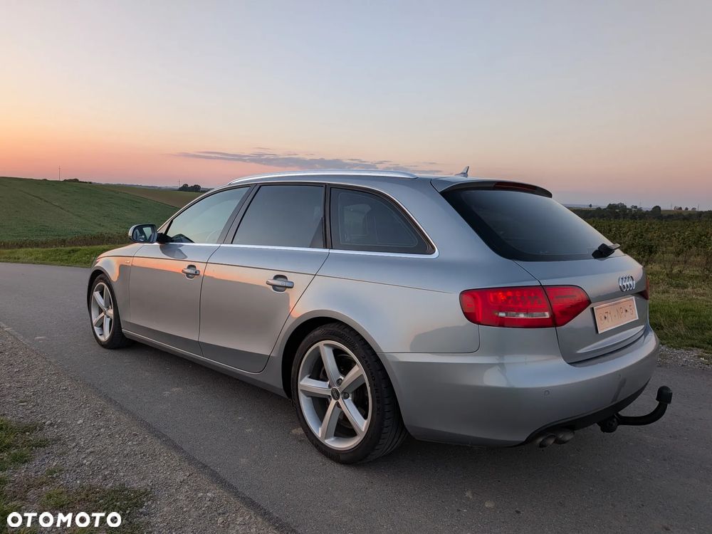 Audi A4 Avant - 9