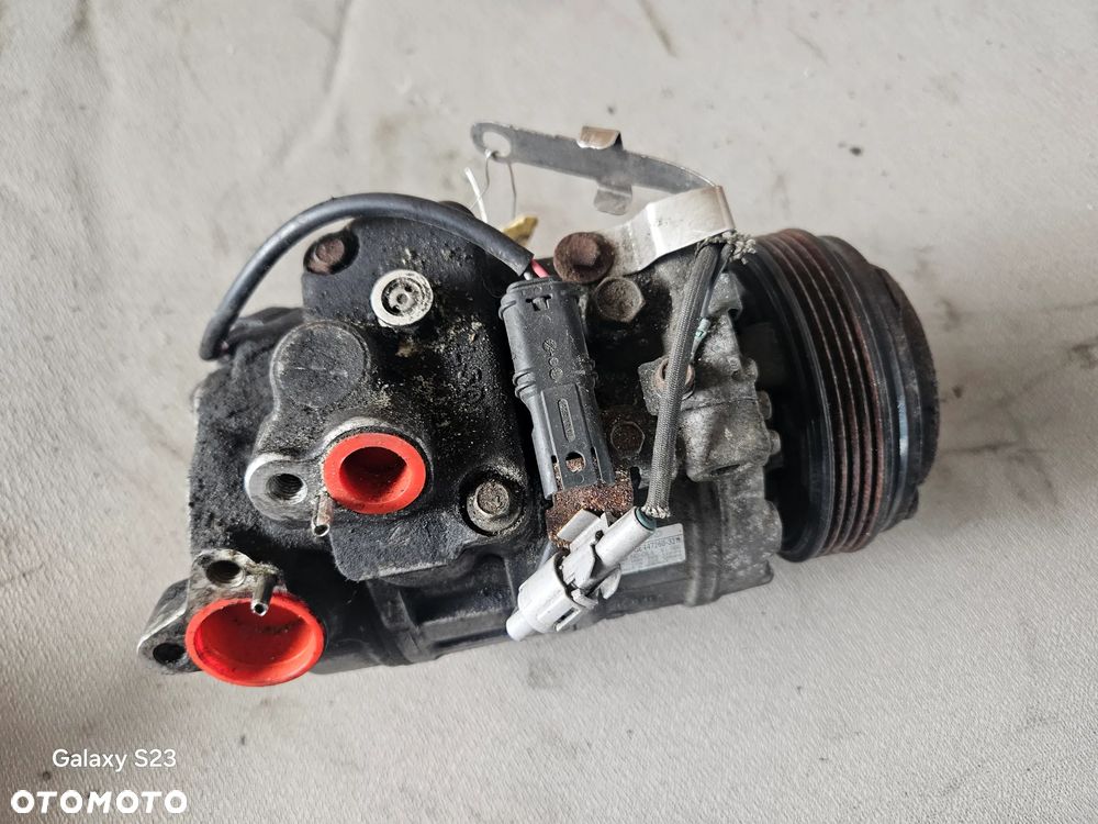 Sprężarka kompresor klimatyzacji BMW E60 E61 3,0 D 2009r 447260-3211 - 3