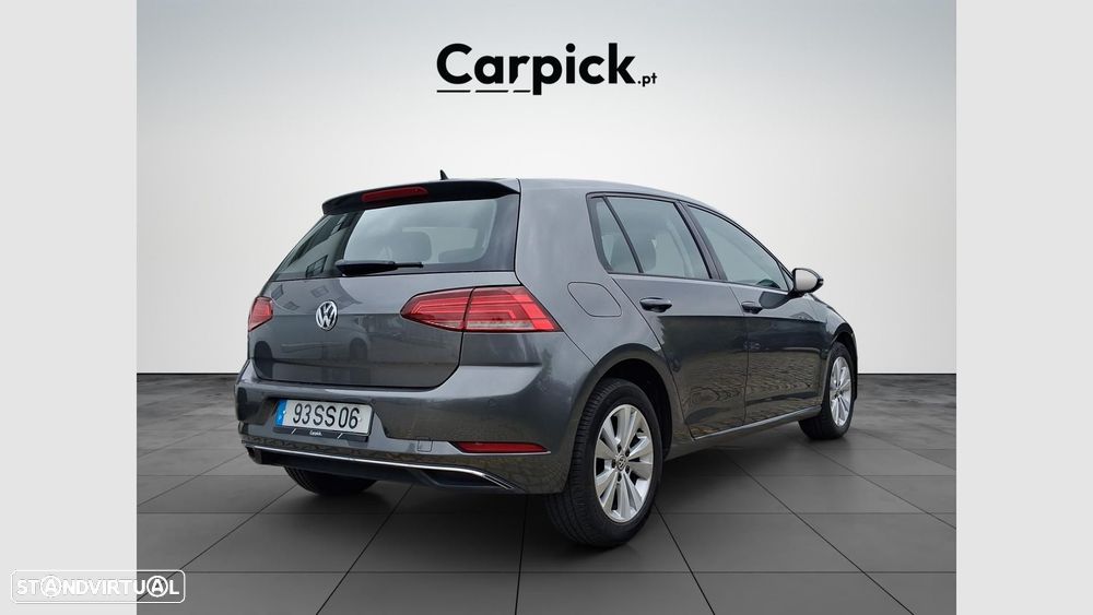 VW Golf 1.0 TSI Confortline - 5