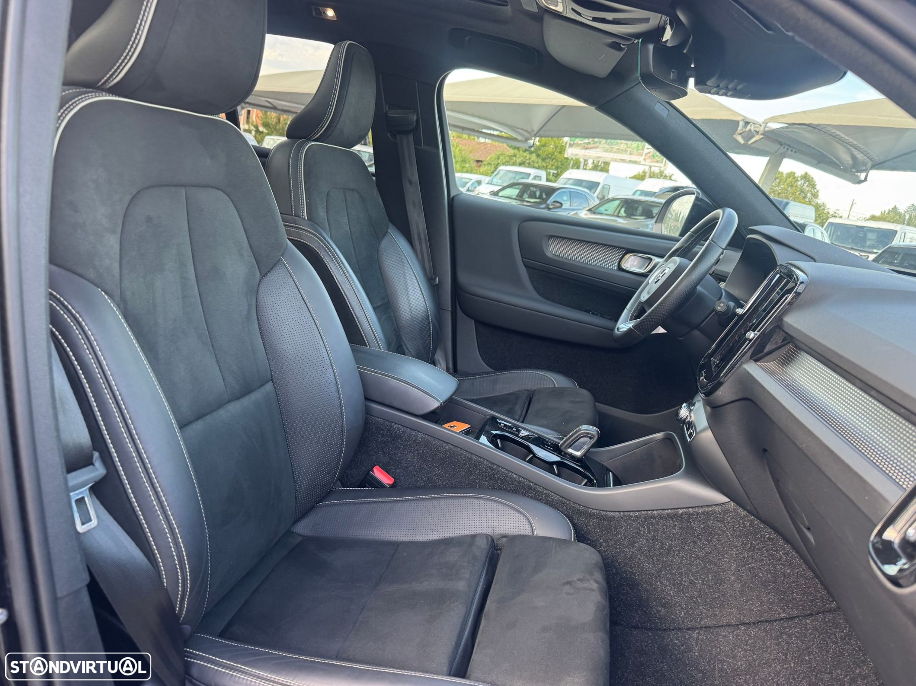 Volvo XC 40 1.5 T5 PHEV R-Design - 12