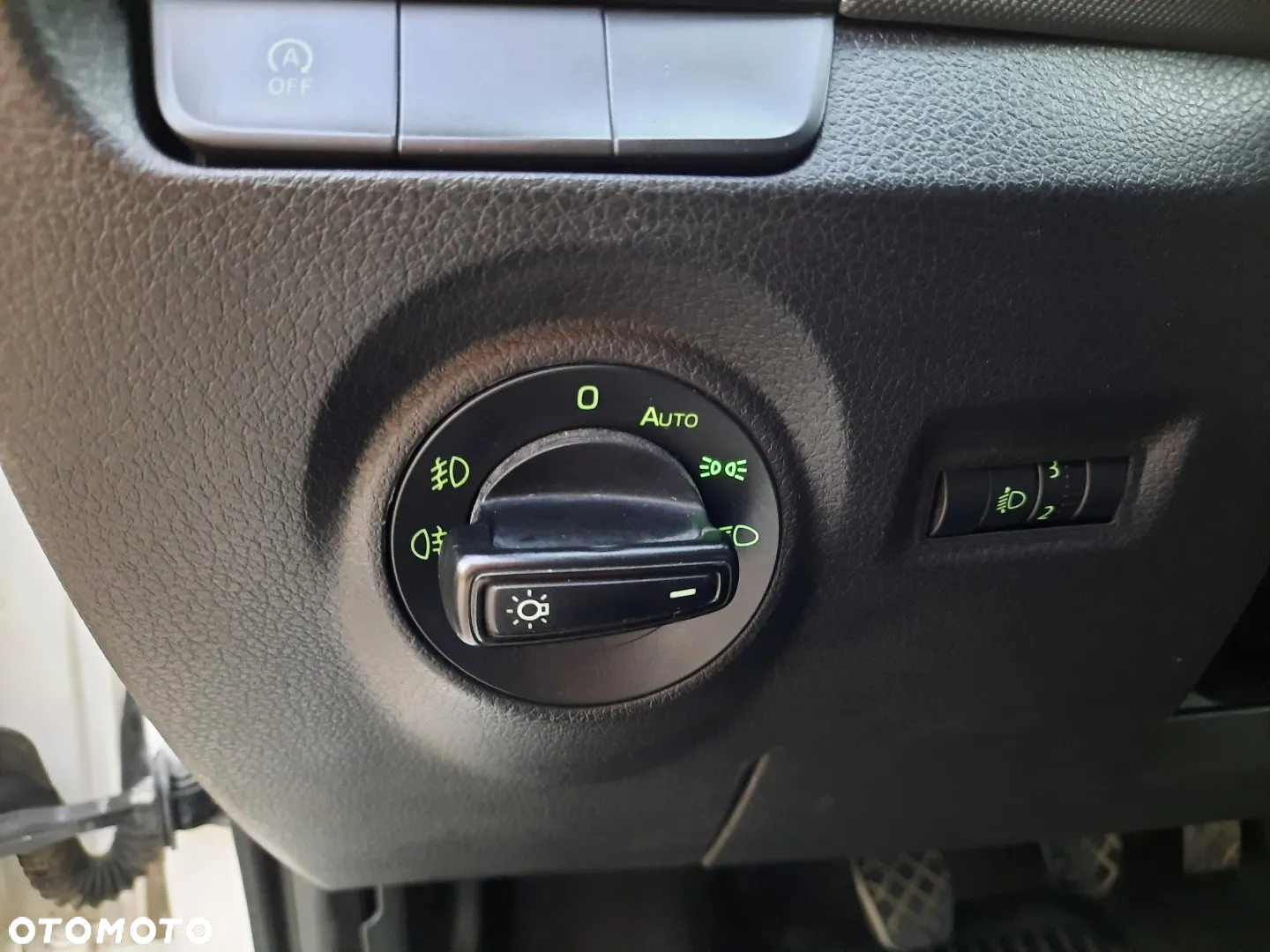 Skoda Fabia 1.2 TSI Ambition - 24