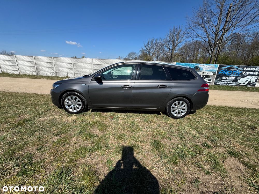 Peugeot 308 PureTech 110 Stop & Start Allure - 10