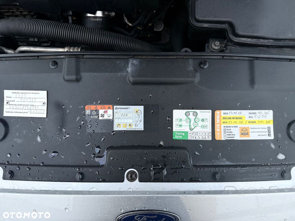 Ford Mondeo - 26