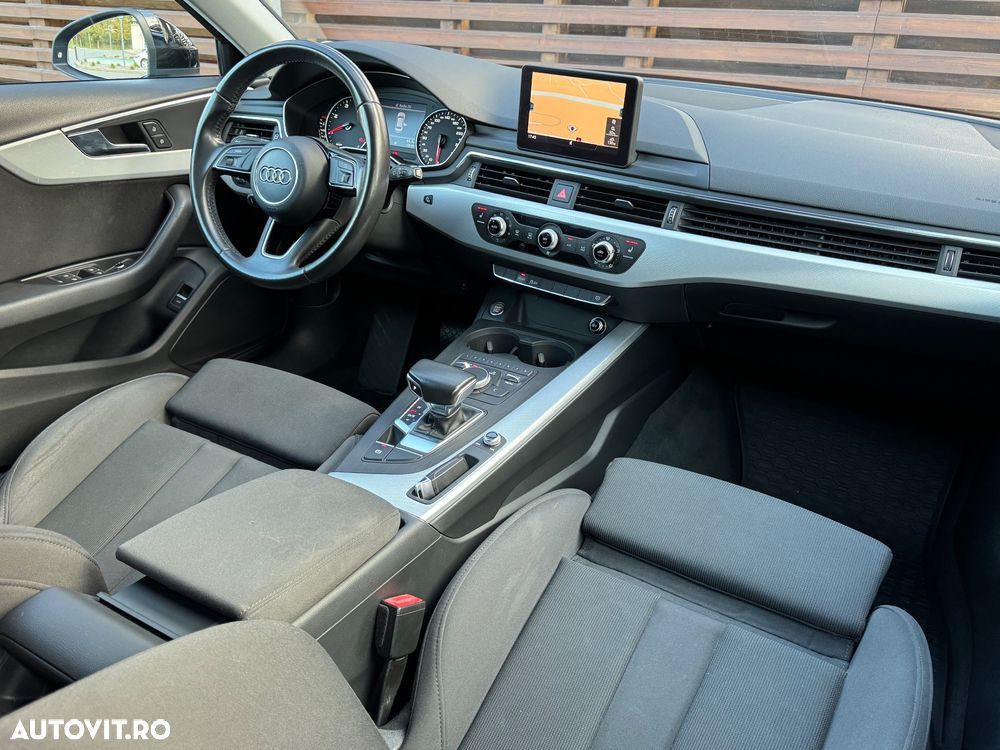 Audi A4 Avant 2.0 TDI S tronic Sport - 31