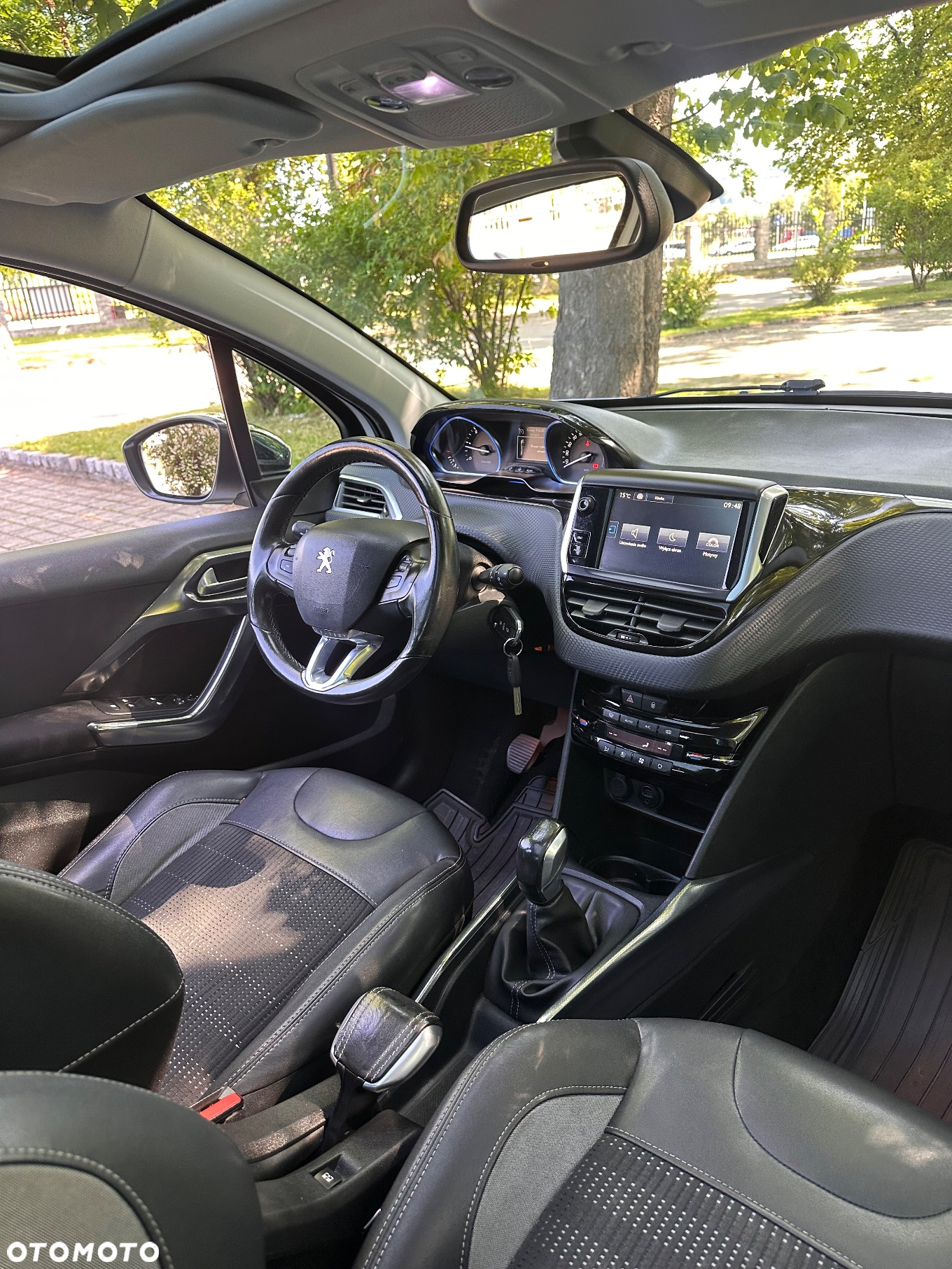 Peugeot 2008 e-HDi FAP 92 STOP & START Style - 13