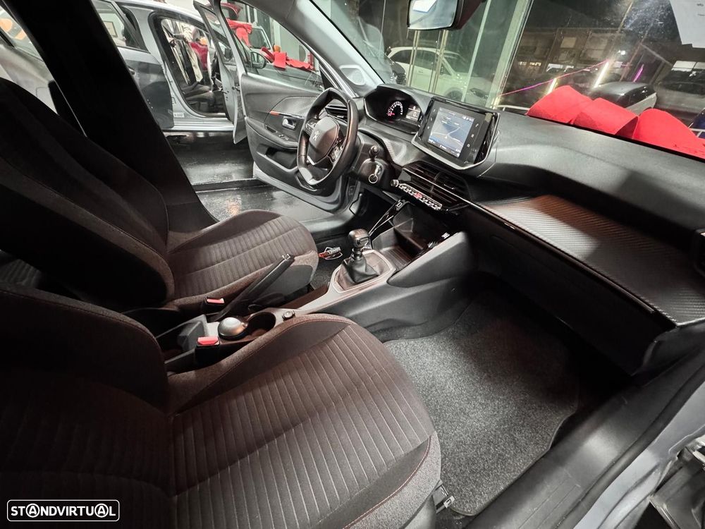 Peugeot 208 1.2 PureTech Active - 11