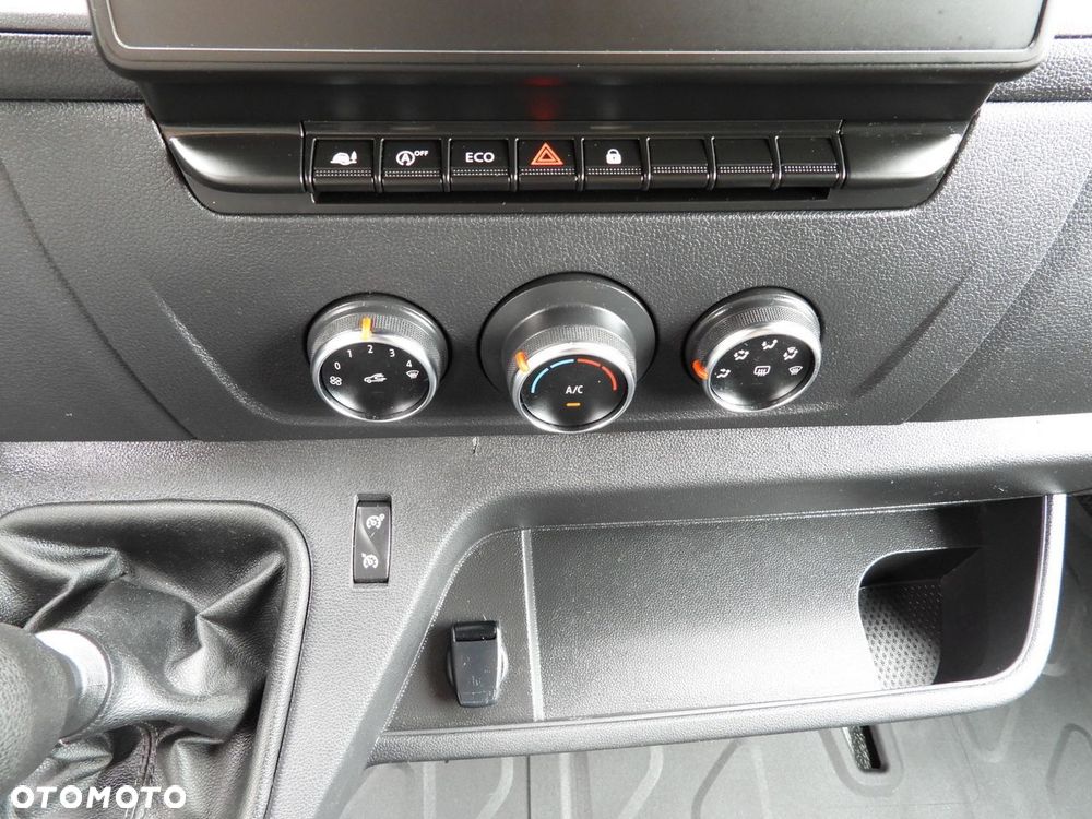 Renault MASTER PLANDEKA 10 PALET WEBASTO TEMPOMAT NAWIGACJA LEDY PNEUMATYKA KLIMATYZACJA  165KM - 36