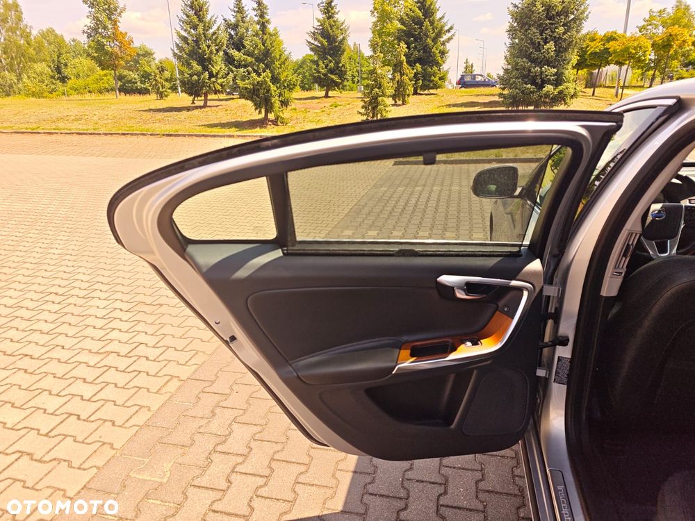 Volvo S60 - 30