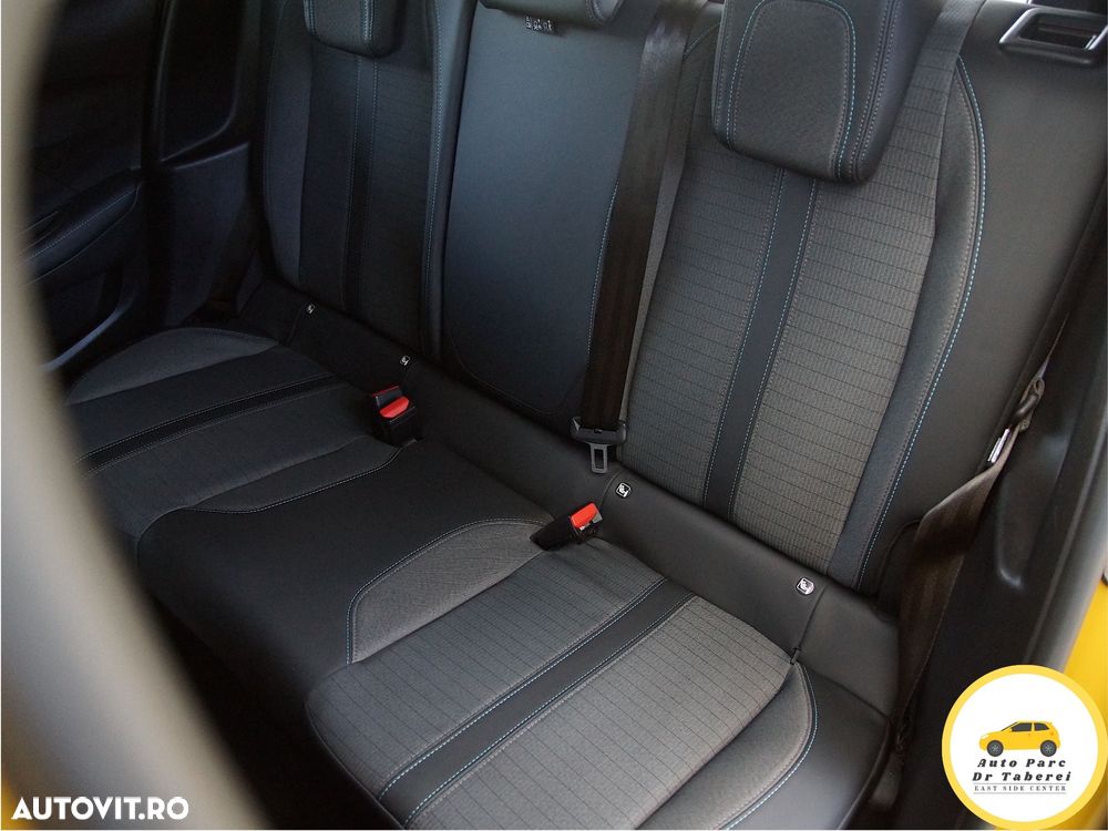 Peugeot 208 PureTech 100 EAT8 Allure Pack - 22