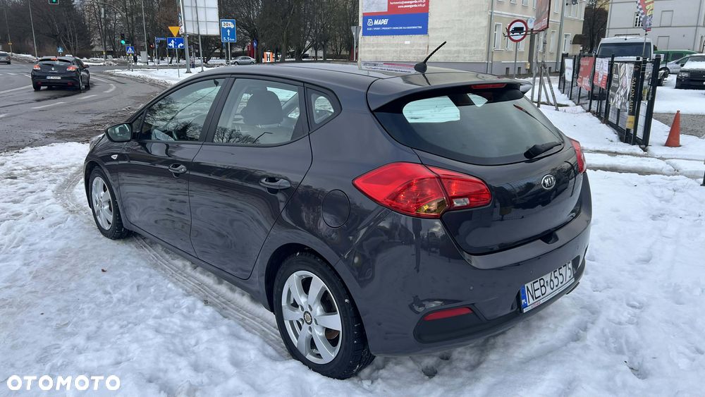 Kia Ceed - 6