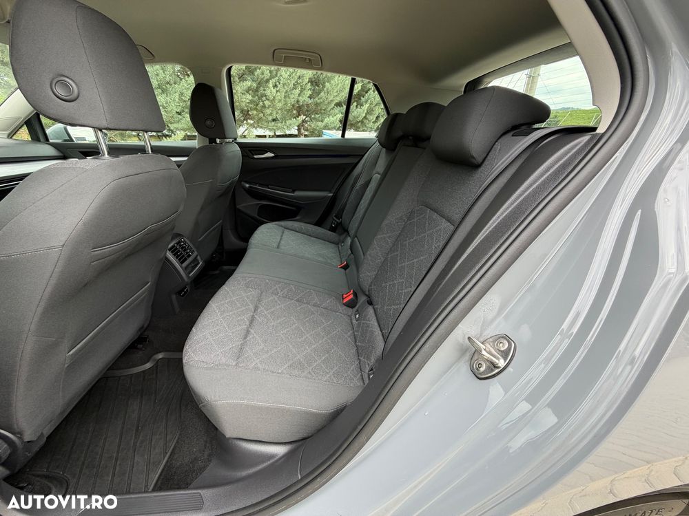Volkswagen Golf 2.0 TDI SCR Life - 15