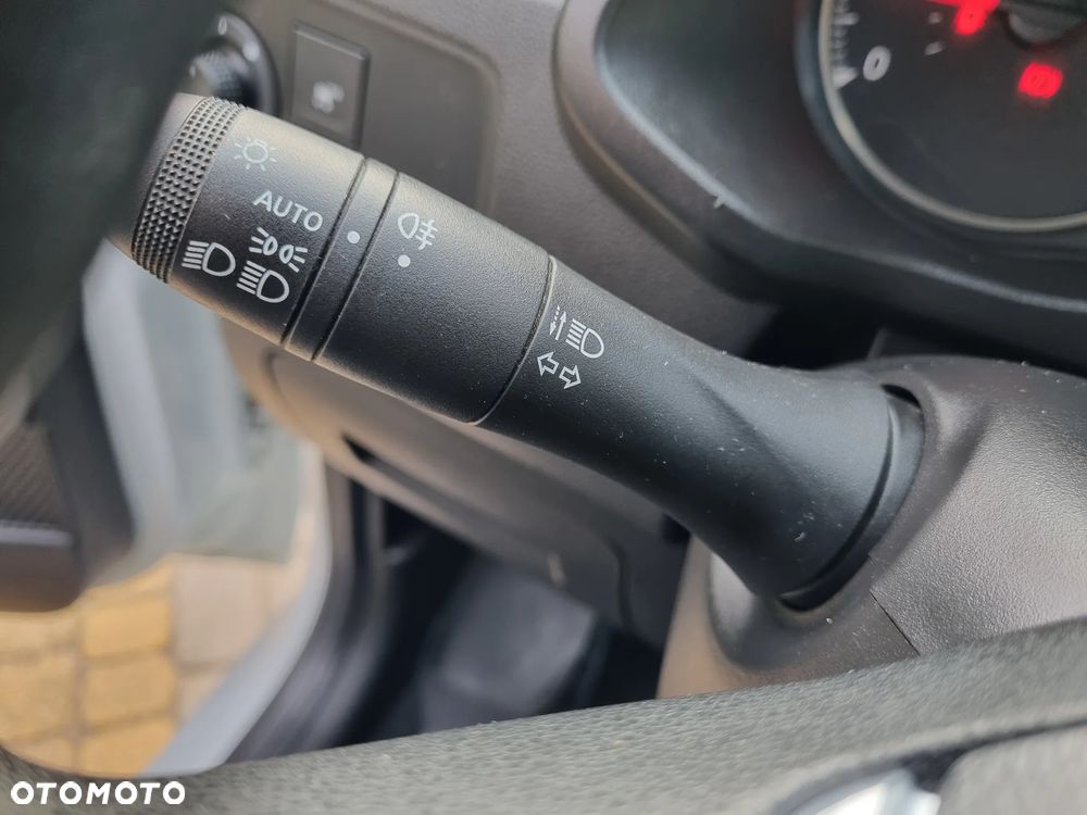 Renault EXPRESS KANGOO Dokker Partner Berlingo ProAce - 21
