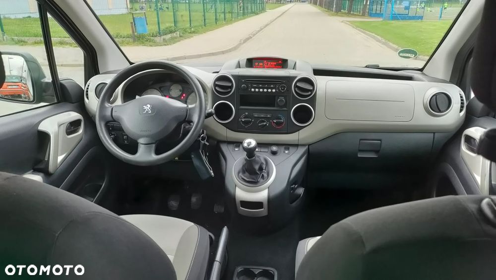 Peugeot Partner HDi FAP 115 Family - 10