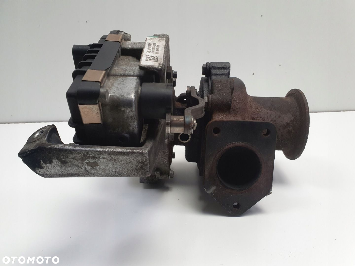 BMW E90 E91 2.0 D TURBOSPRĘŻARKA turbo 7810189C N47 - 3