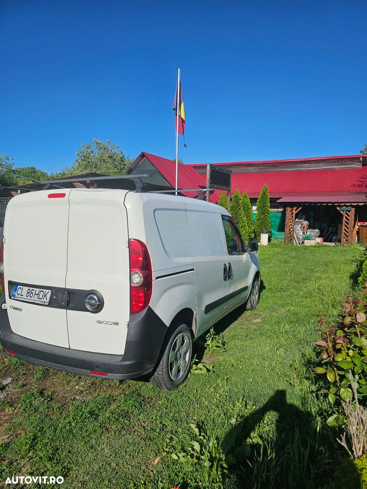 Opel COMBO - 3