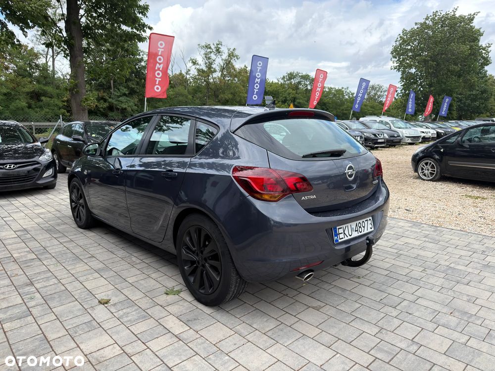 Opel Astra 1.4 Turbo Active - 11