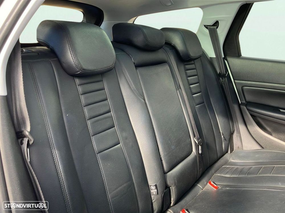 Peugeot 308 SW 1.2 PureTech Allure Pack - 15