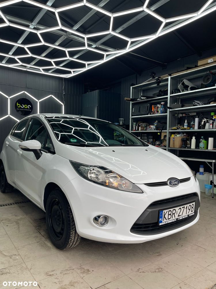 Ford Fiesta 1.25 Champions Edition - 1