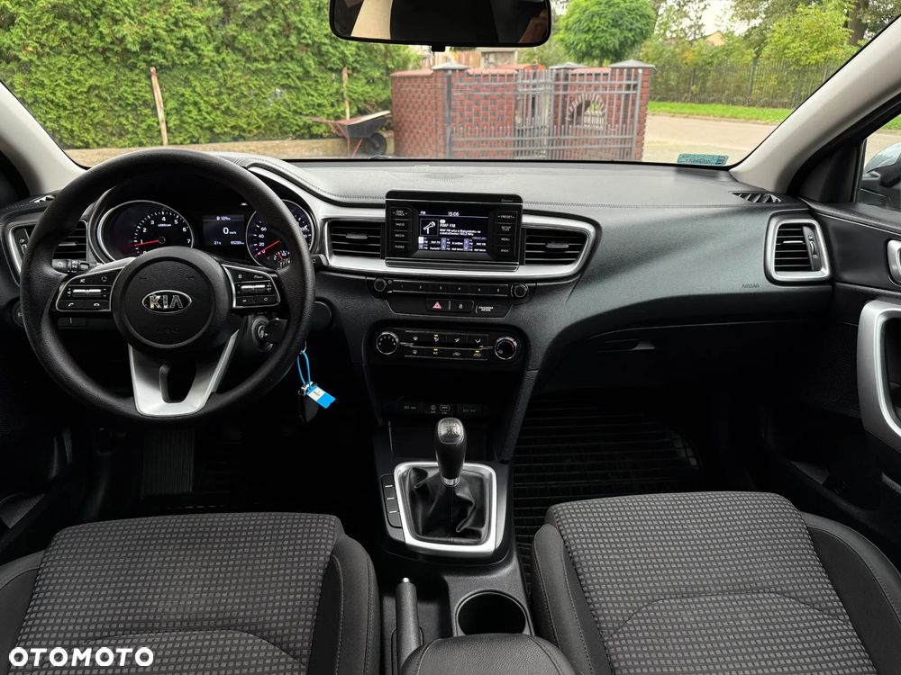 Kia Ceed 1.4 S - 21