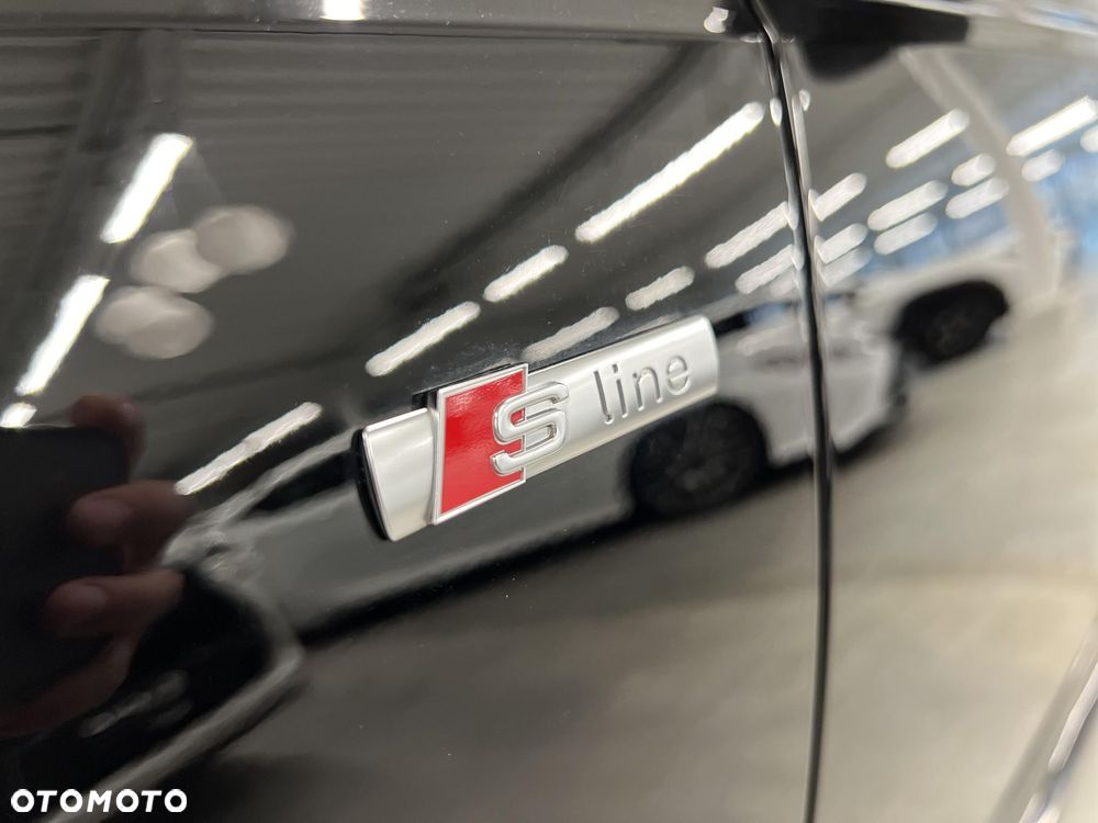 Audi A4 Limousine - 34