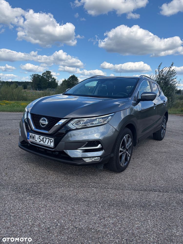 Nissan Qashqai 1.3 DIG-T N-Connecta - 24