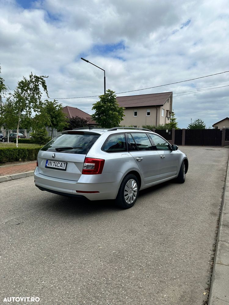 Skoda Octavia 1.6 TDI Active - 3