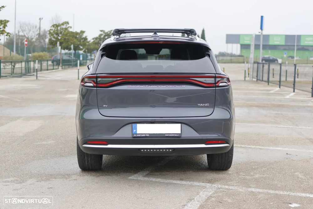 BYD Tang 86.4 kWh AWD Flagship - 6