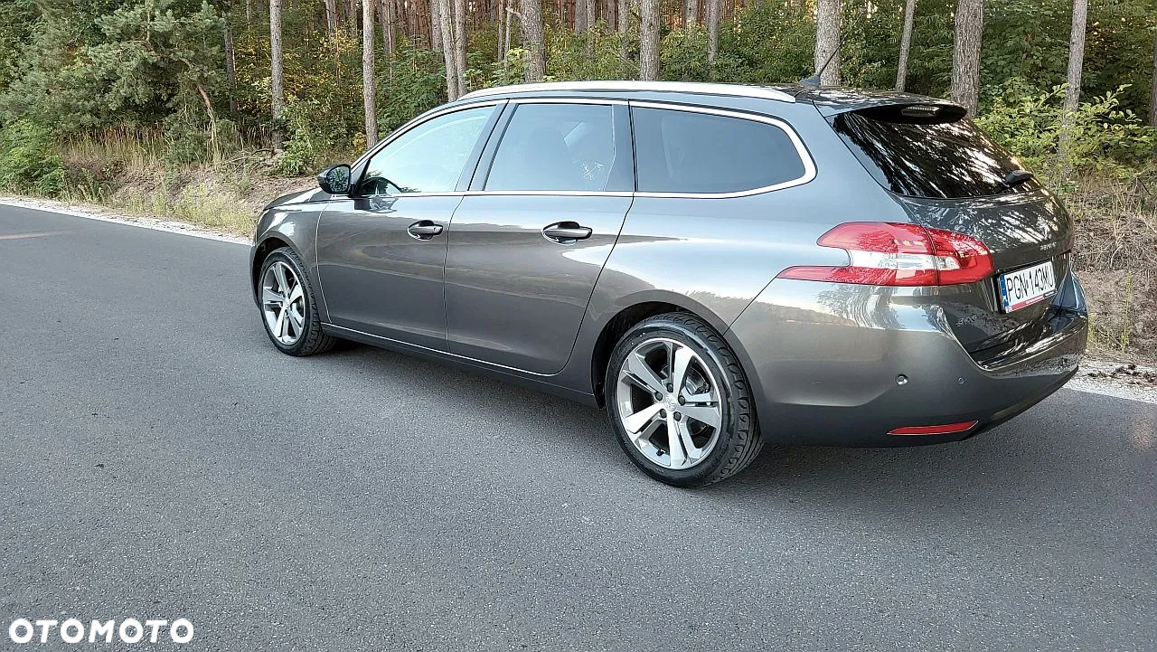 Peugeot 308 1.5 BlueHDi Allure S&S - 15
