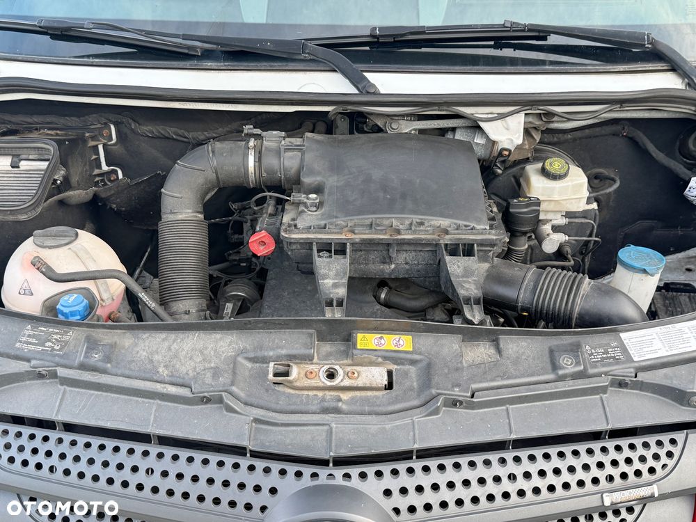 Mercedes-Benz Sprinter - 17