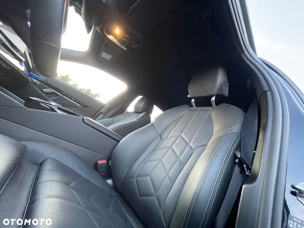 BMW Seria 5 520i mHEV M Sport - 17