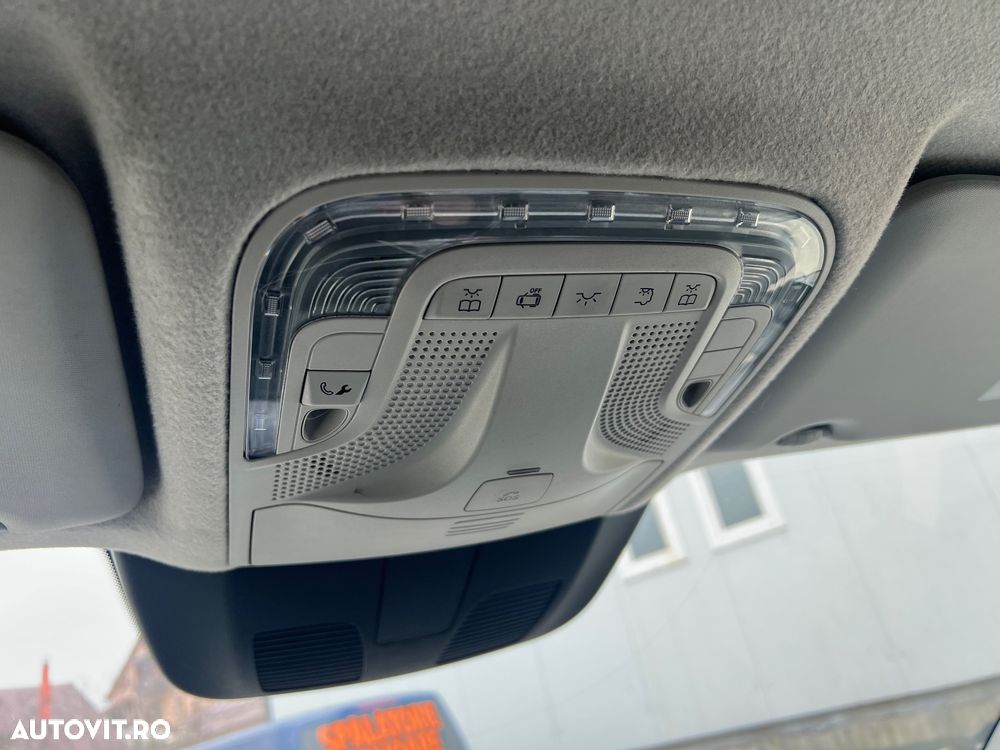 Mercedes-Benz Vito - 12