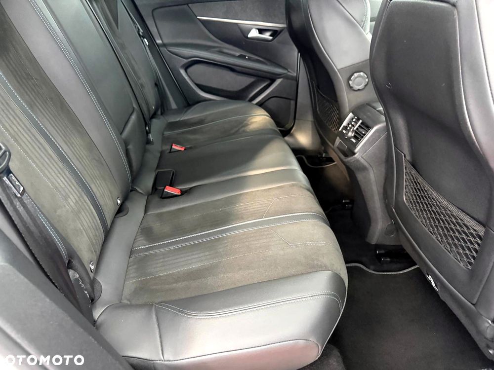 Peugeot 3008 1.5 BlueHDi Crossway S&S EAT8 - 27